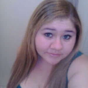 Meet your Posher, Leticia